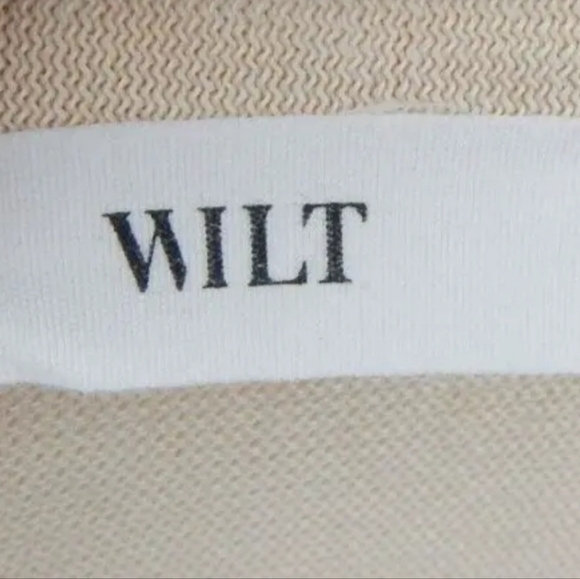 Wilt Beige Textured Knit Split Hem Tee - Picture 3 of 4